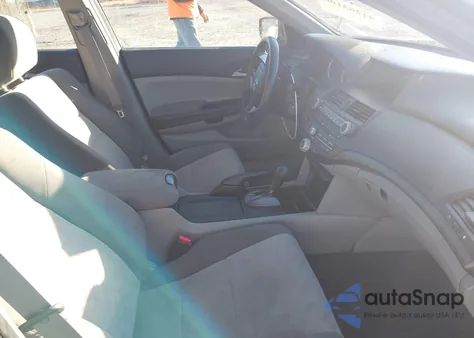 2010 Honda Accord 2.4 Lx-P из США, поврежденный, VIN 1HGCP2F47AA189533